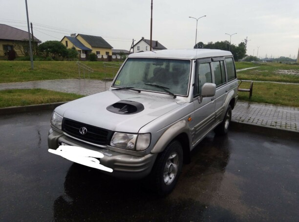 Hyundai Galloper I · Рестайлинг, 7 мест, 2000 г.