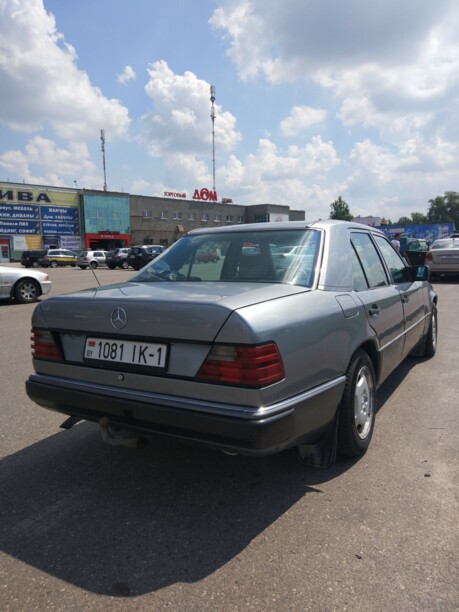 Mercedes-Benz E-Класс W124, S124, C124, A124, 1990 г.