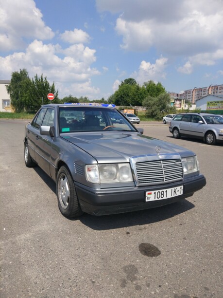 Mercedes-Benz E-Класс W124, S124, C124, A124, 1990 г.
