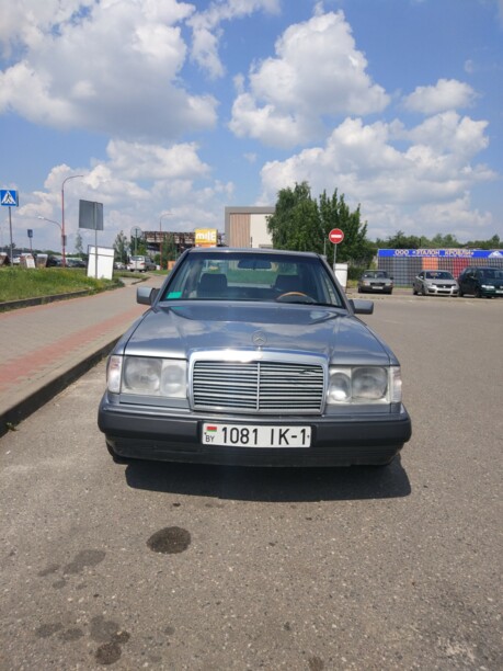 Mercedes-Benz E-Класс W124, S124, C124, A124, 1990 г.