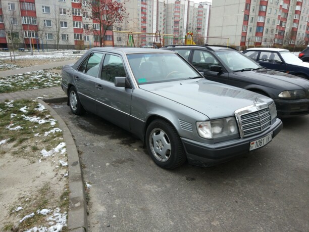 Mercedes-Benz E-Класс W124, S124, C124, A124, 1990 г.