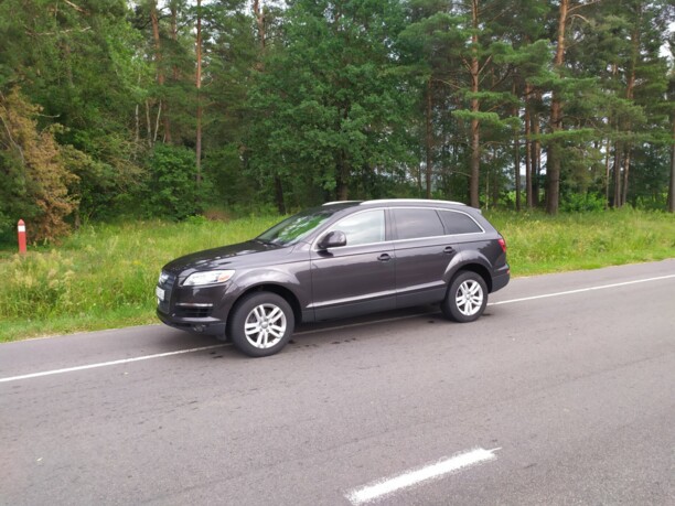 Audi Q7 4L, 7 мест, 2007 г.