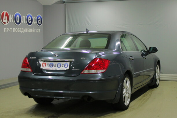 Acura RL KB1, 2004 г.