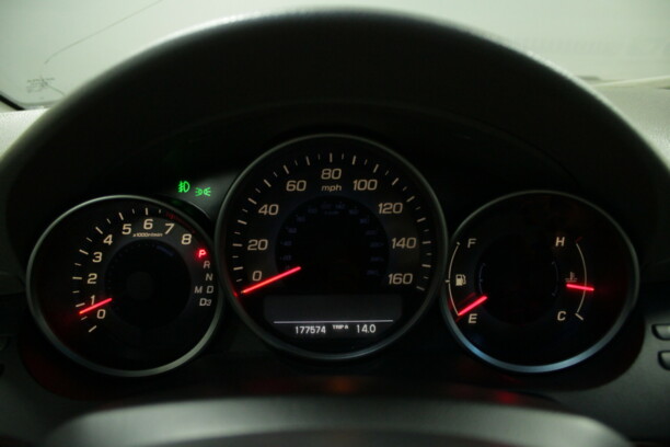 Acura RL KB1, 2004 г.