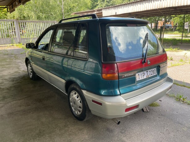 Mitsubishi Space Runner I, 1996 г.