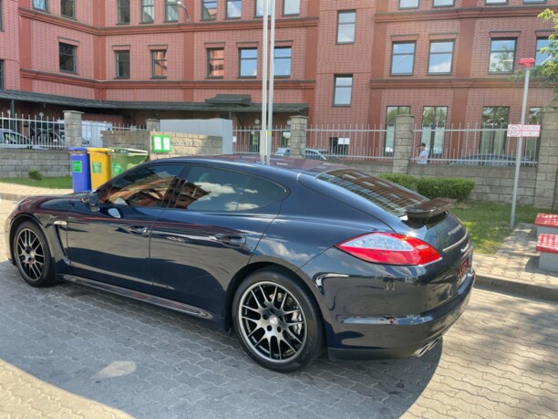 Porsche Panamera 970, 2010 г.