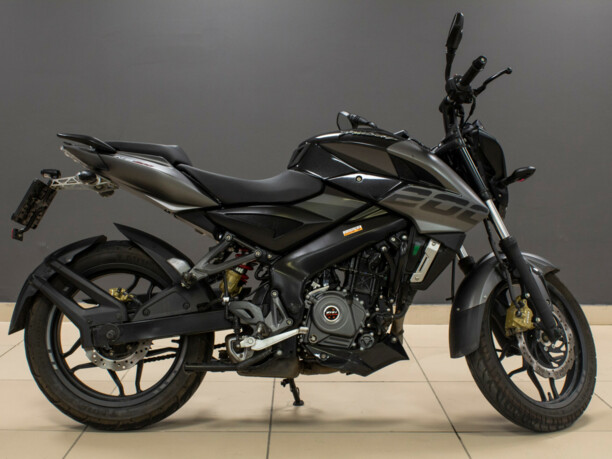 BAJAJ Pulsar 200 NS, 2020 г.