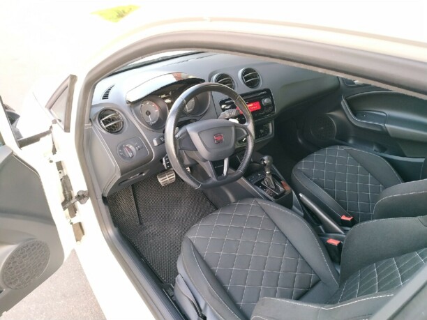 SEAT Ibiza IV, 2009 г.