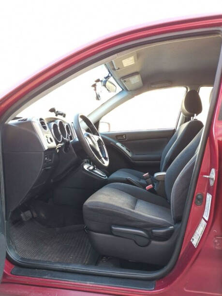 Pontiac Vibe I · Рестайлинг, 2005 г.