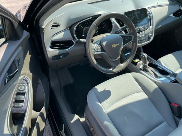 Chevrolet Malibu IX, 2017 г.