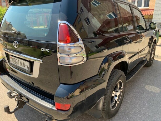 Toyota Land Cruiser Prado J120, 7 мест, 2008 г.