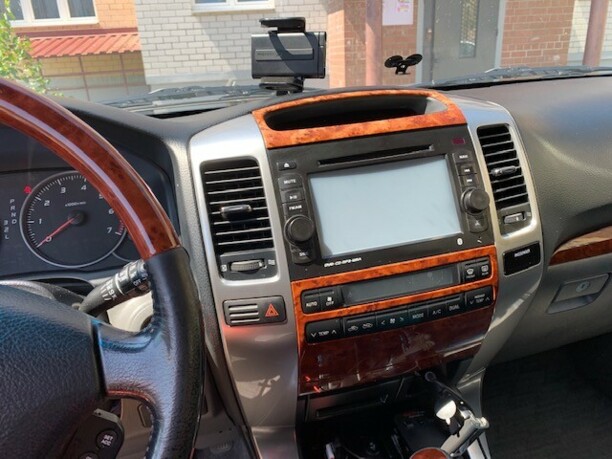 Toyota Land Cruiser Prado J120, 7 мест, 2008 г.