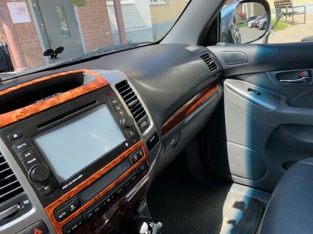 Toyota Land Cruiser Prado J120, 7 мест, 2008 г.
