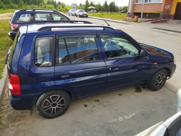 Mazda Demio DW, 2001 г.