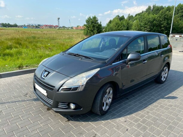 Peugeot 5008 I, 7 мест, 2010 г.