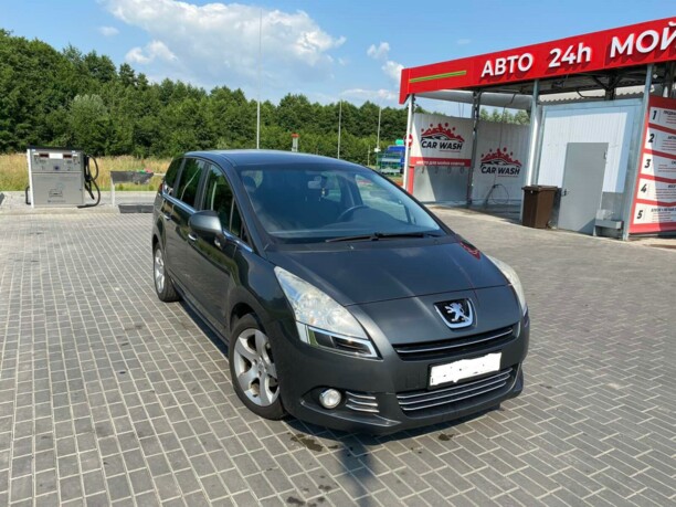 Peugeot 5008 I, 7 мест, 2010 г.