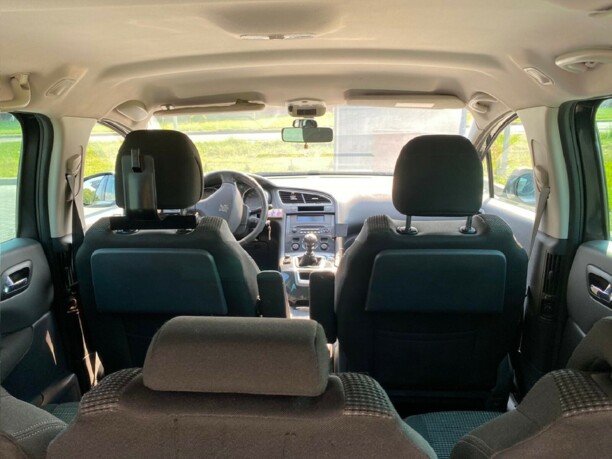 Peugeot 5008 I, 7 мест, 2010 г.