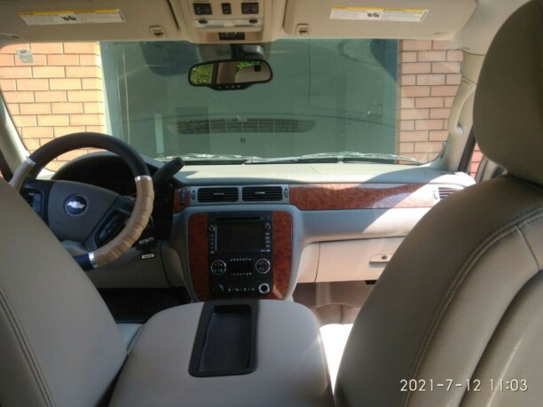 Chevrolet Tahoe GMT900, 7 мест, 2008 г.