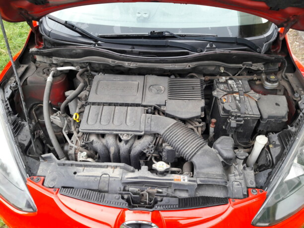 Mazda 2 II · Рестайлинг, 2011 г.