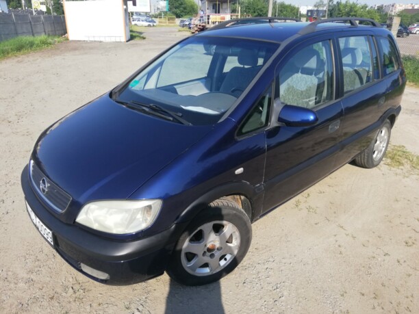 Opel Zafira A, 7 мест, 2000 г.