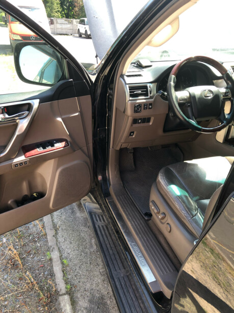 Lexus GX II, 7 мест, 2010 г.