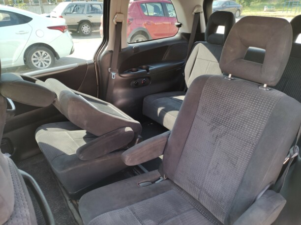 Mazda MPV II · Рестайлинг, 7 мест, 2004 г.