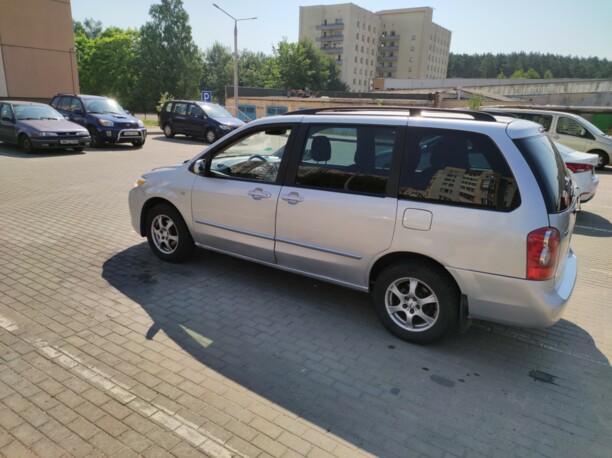 Mazda MPV II · Рестайлинг, 7 мест, 2004 г.