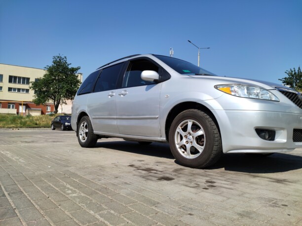 Mazda MPV II · Рестайлинг, 7 мест, 2004 г.