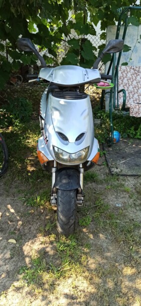 Aprilia SR 150, 2000 г.