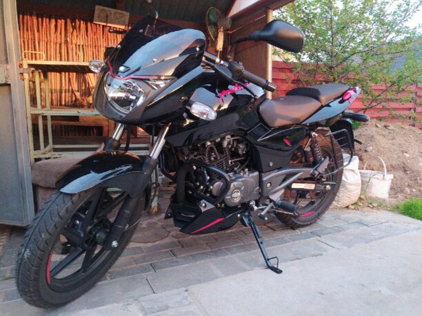BAJAJ Pulsar 180, 2021 г.
