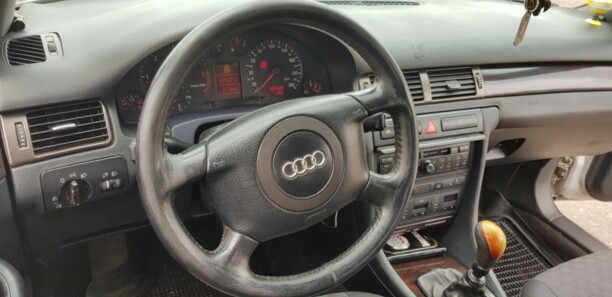 Audi A6 C5, 1998 г.