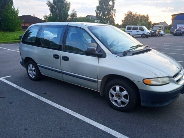 Dodge Caravan III, 7 мест, 1999 г.
