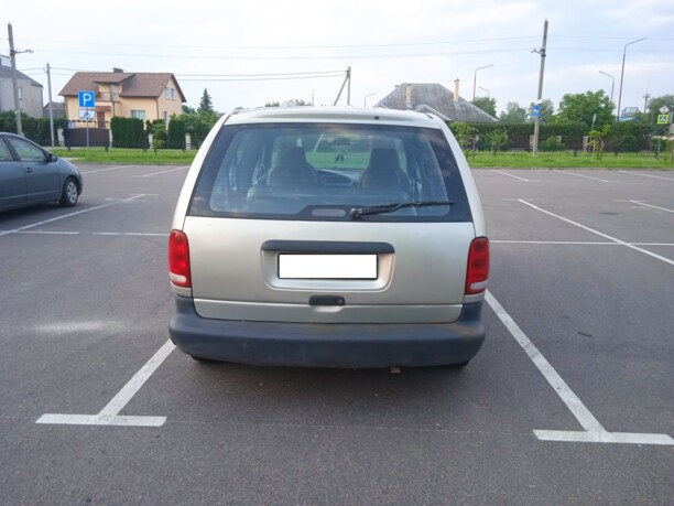 Dodge Caravan III, 7 мест, 1999 г.