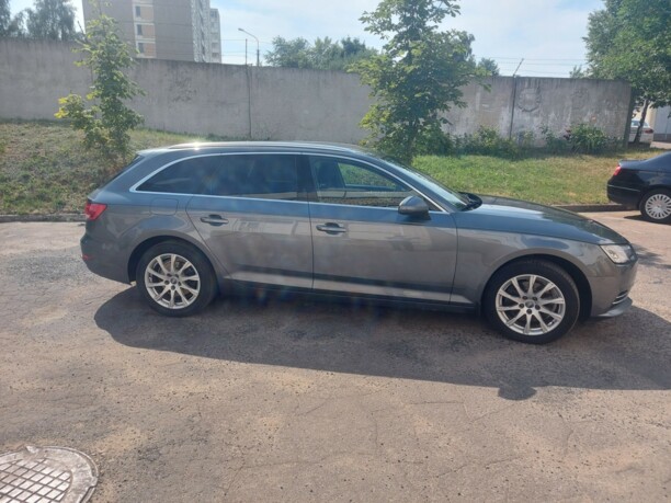 Audi A4 B9, 2016 г.