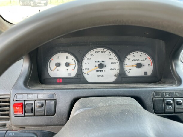 Mitsubishi Space Runner I, 1996 г.