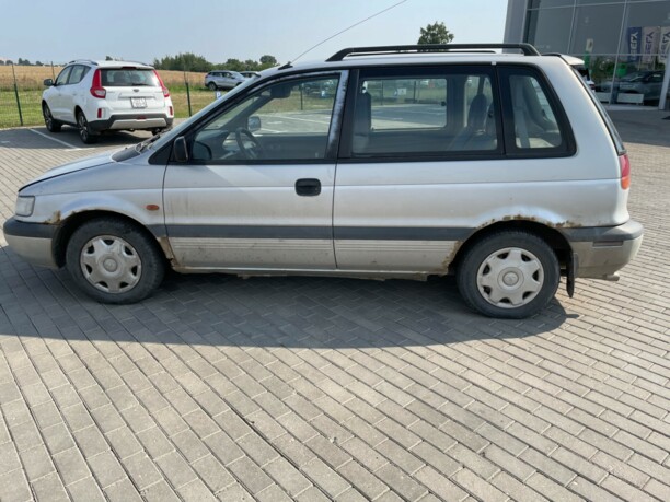 Mitsubishi Space Runner I, 1996 г.