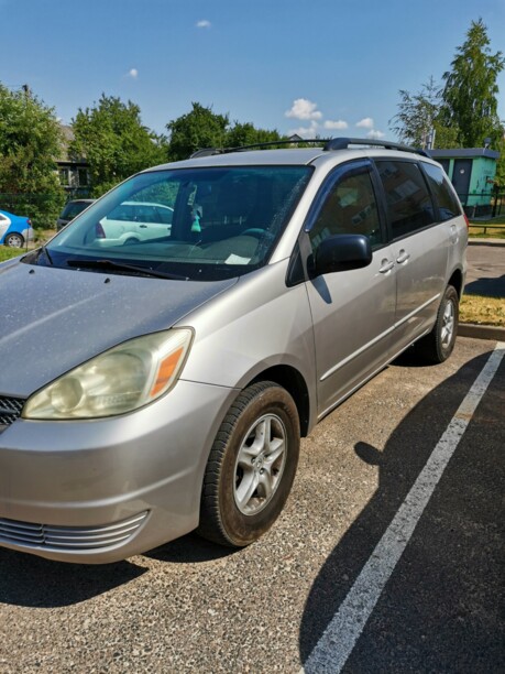 Toyota Sienna II (XL20), 7 мест, 2004 г.