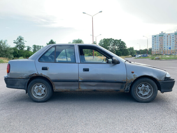 Suzuki Swift II, 1995 г.
