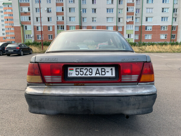 Suzuki Swift II, 1995 г.