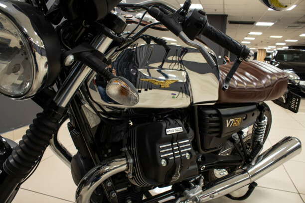 Moto Guzzi V 7 Anniversario, 2017 г.