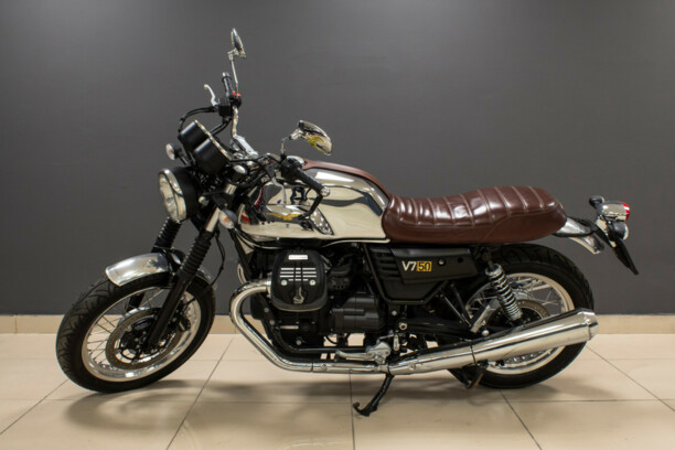 Moto Guzzi V 7 Anniversario, 2017 г.