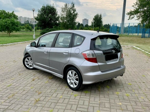 Honda Fit II, 2008 г.