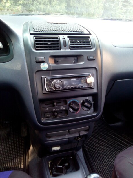 Toyota Picnic I, 7 мест, 1997 г.
