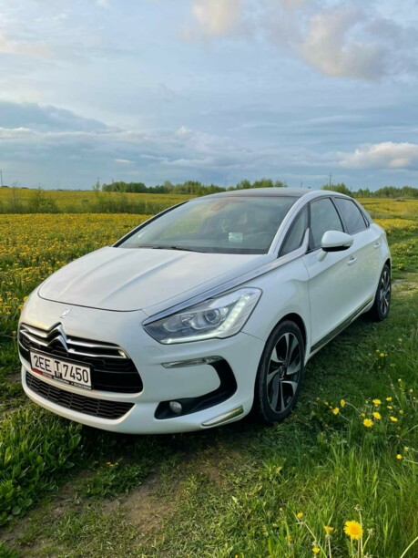 Citroen DS5, 2012 г.