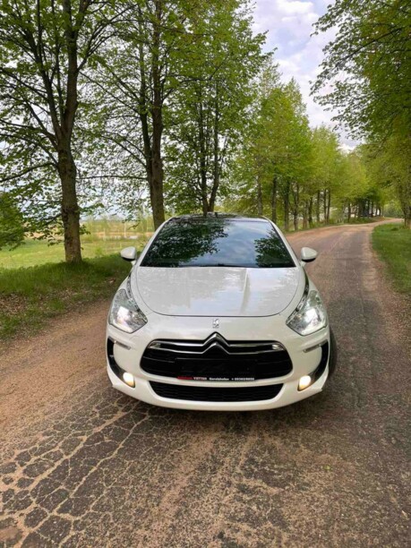 Citroen DS5, 2012 г.