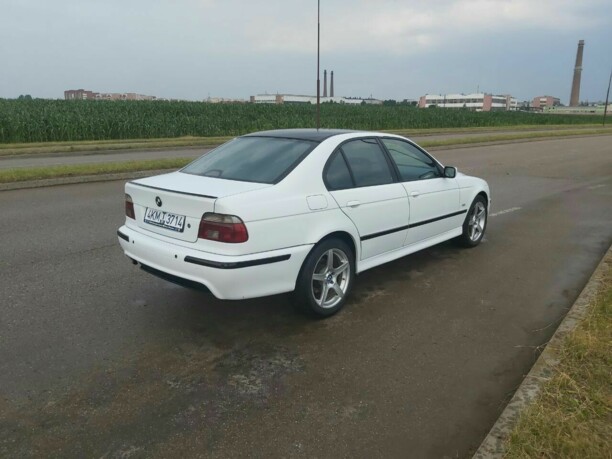 BMW 5 серия E39, 2001 г.