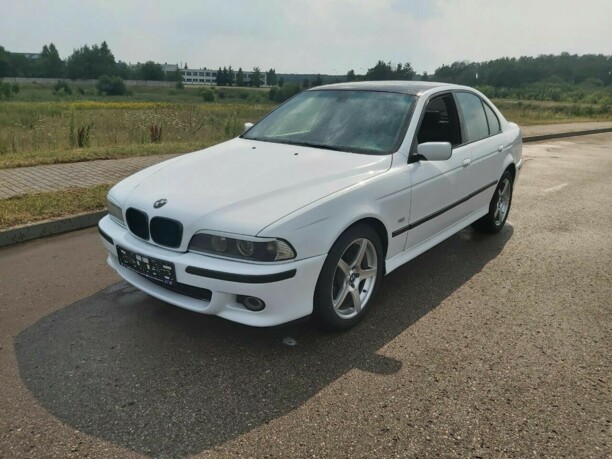 BMW 5 серия E39, 2001 г.