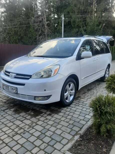 Toyota Sienna II (XL20), 7 мест, 2005 г.