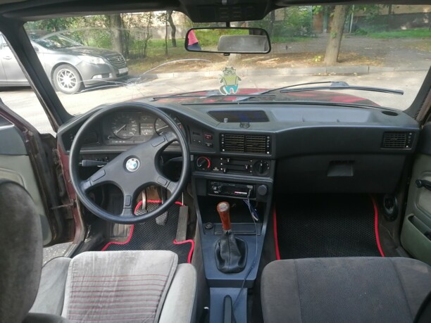 BMW 5 серия E28, 1986 г.