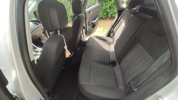 Opel Astra J, 2011 г.
